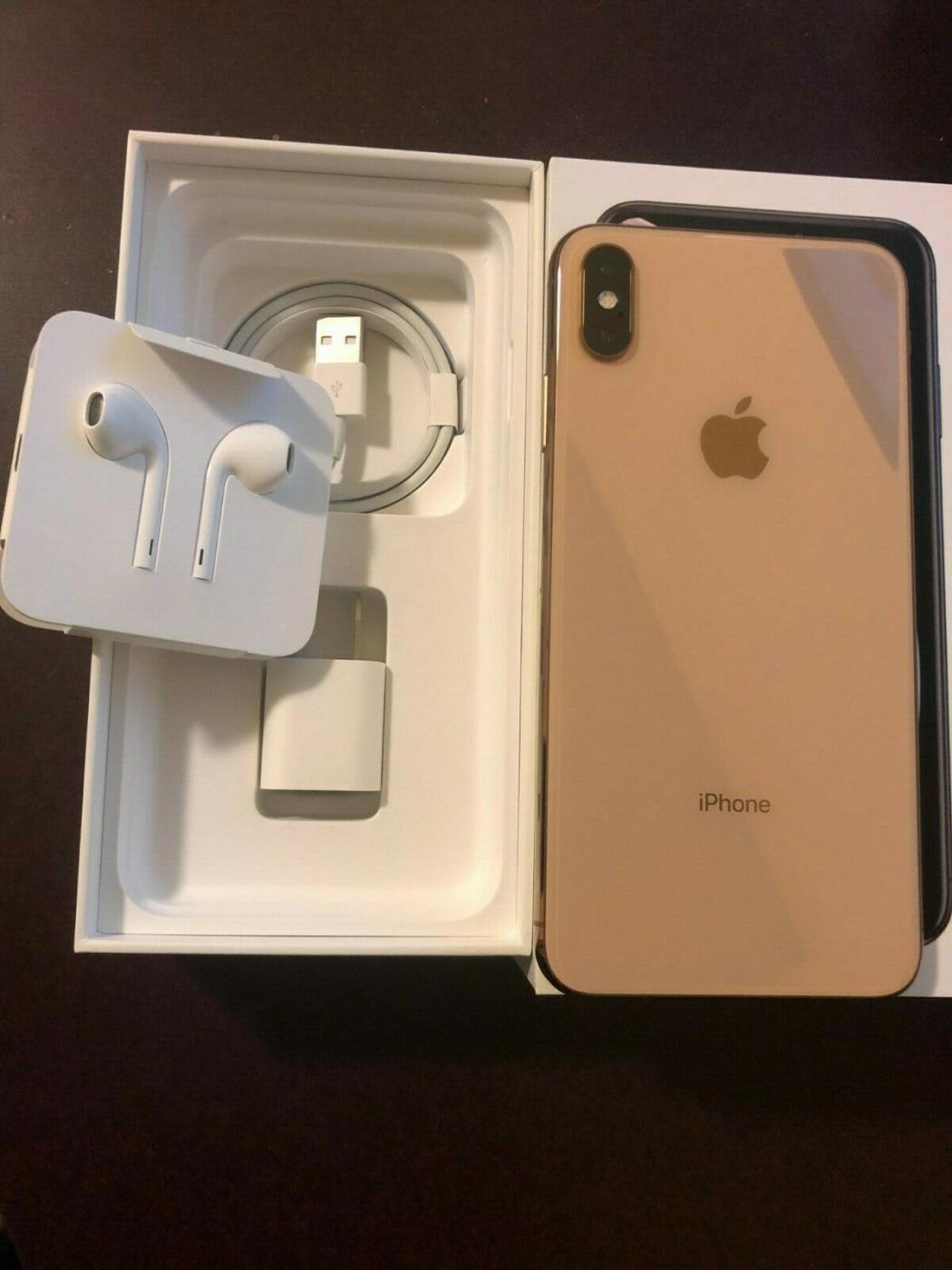 iPhone XS MAX --  $600 -  Whats­app :: +18572144678
