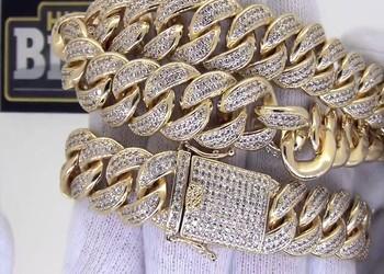 Buy Quality Hip Hop Jewelry at HipHopBling.com