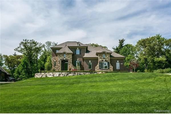 $888000 / 4br - 3776ft2 - Our Experience, Your Home - Home in Washingt