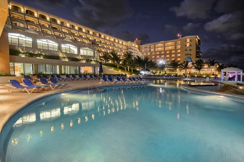 Golden Parnassus Resort & Spa Cancun Mexico