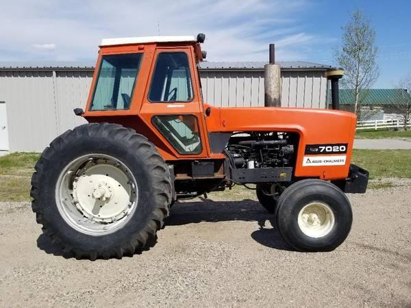 Allis Chalmers Tractor 7020 - $12500 Madison, Nebraska